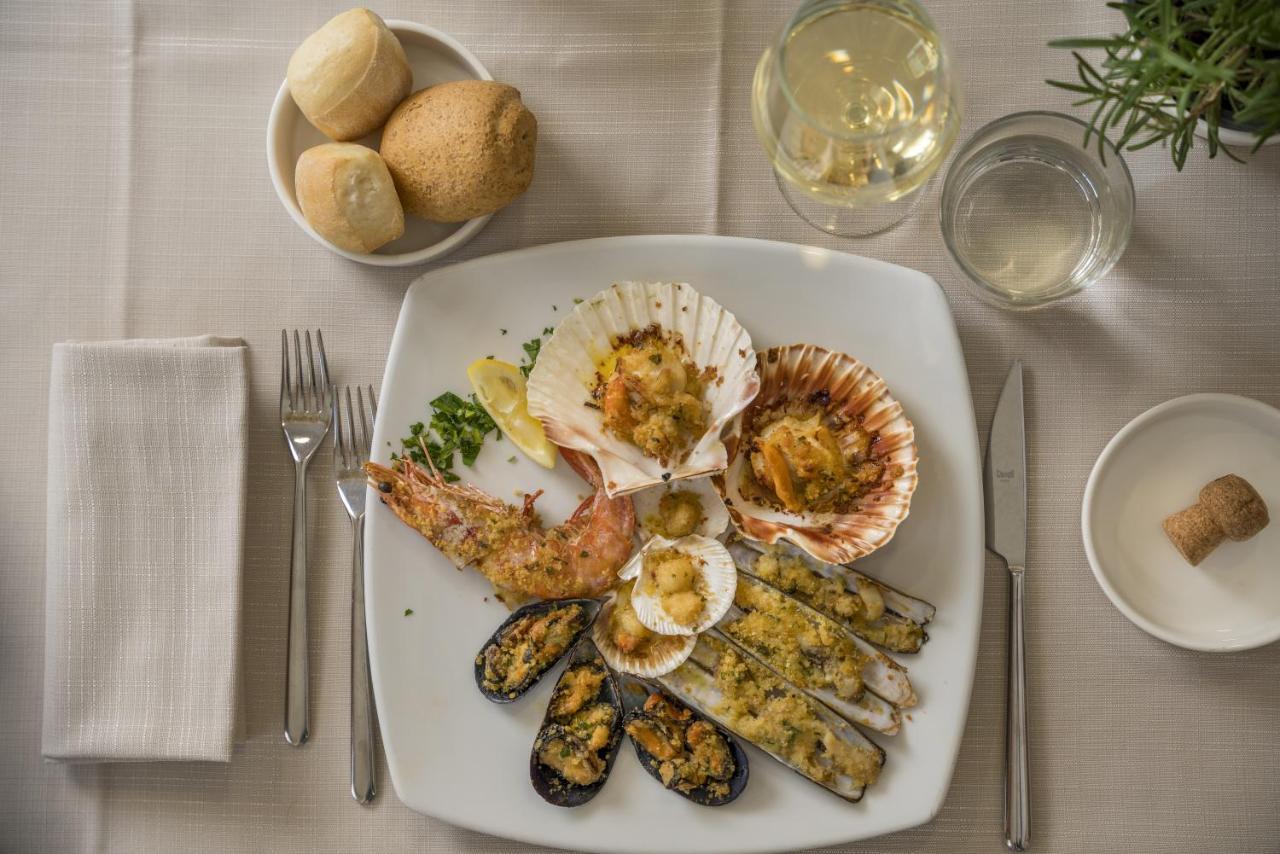 Albergo Ristorante Pozzi Μπελάρια-Ιτζέα Μαρίνα Εξωτερικό φωτογραφία