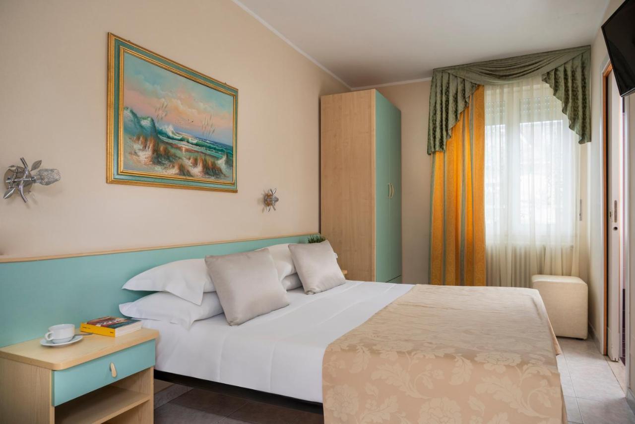 Albergo Ristorante Pozzi Μπελάρια-Ιτζέα Μαρίνα Εξωτερικό φωτογραφία