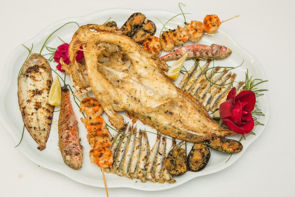 Albergo Ristorante Pozzi Μπελάρια-Ιτζέα Μαρίνα Εξωτερικό φωτογραφία