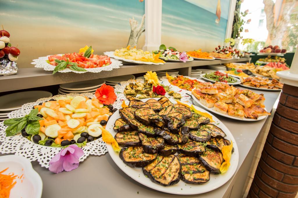 Albergo Ristorante Pozzi Μπελάρια-Ιτζέα Μαρίνα Εξωτερικό φωτογραφία